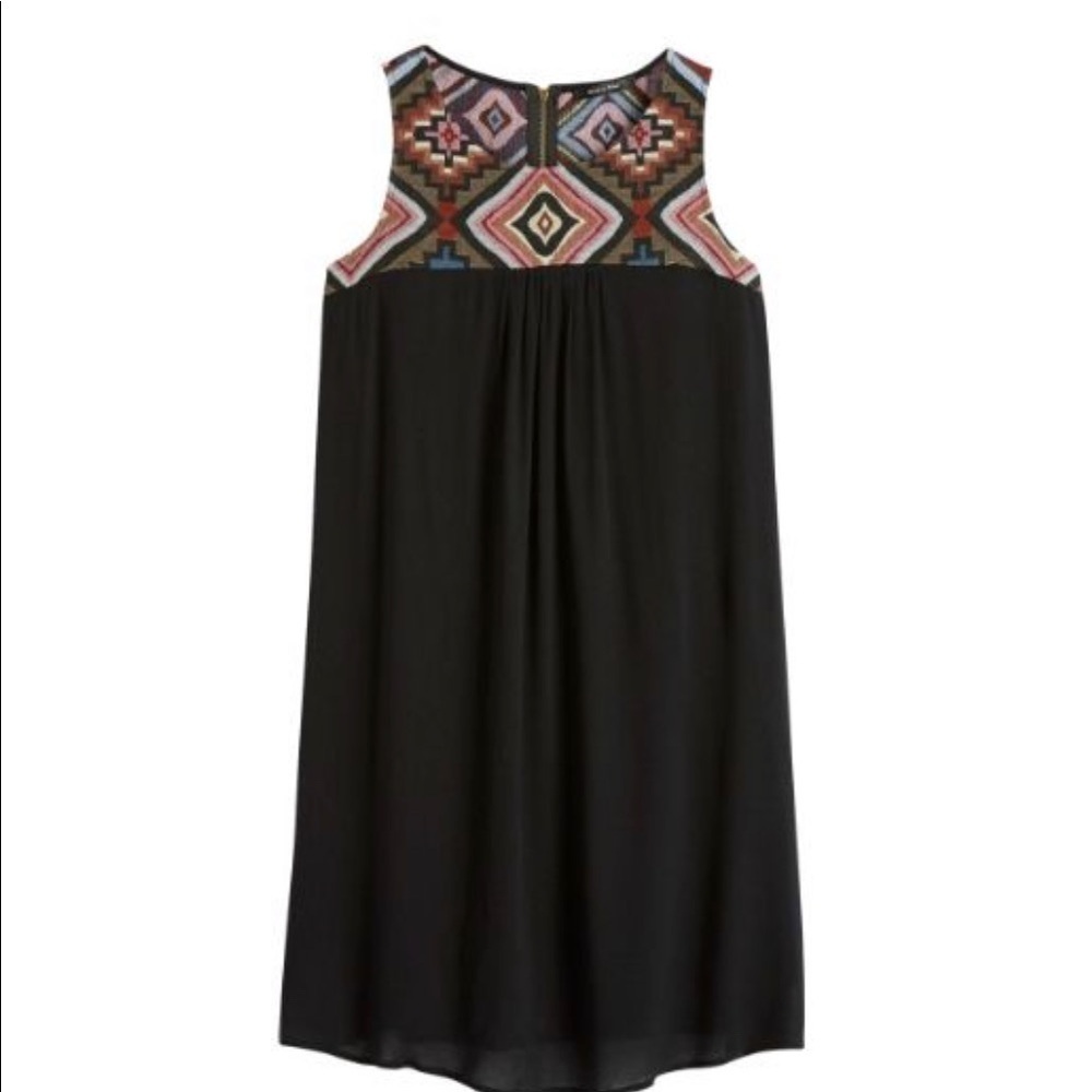 Doe & Rae Leonna Embroidered Dress